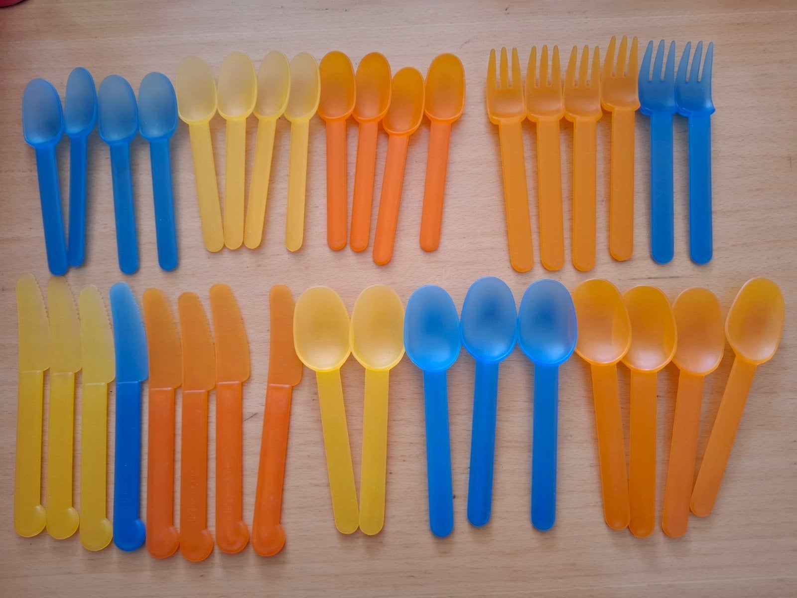 plastic bestek 35 stuks, Ophalen of Verzenden