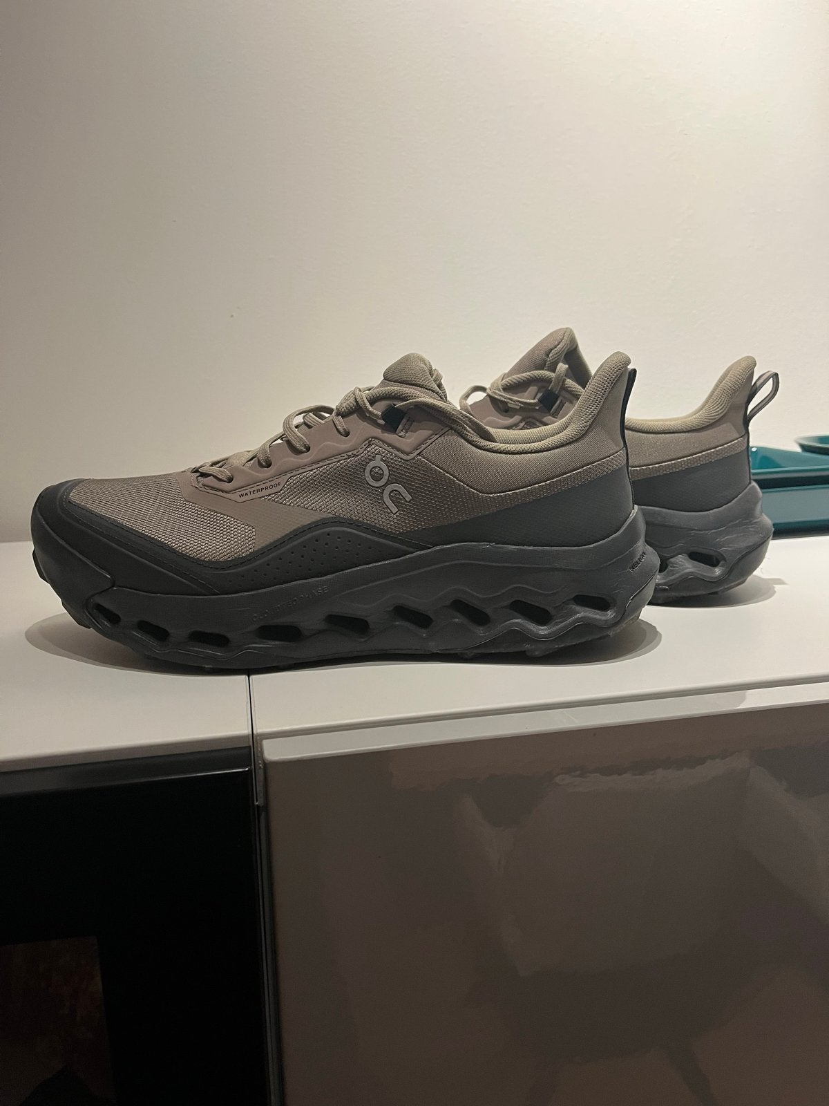 On Cloudrunner Waterproof Hardloopschoenen - Maat 42, Overige merken, Gebruikt, Hardloopschoenen, Ophalen of Verzenden