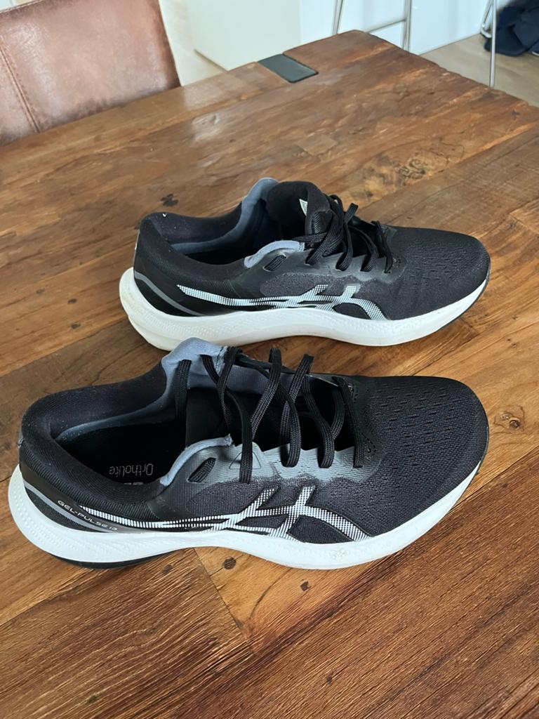ASICS GEL-PULSE 13 Hardloopschoenen - Maat 43.5, Hardloopschoenen, Ophalen of Verzenden, Zo goed als nieuw, Hardlopen