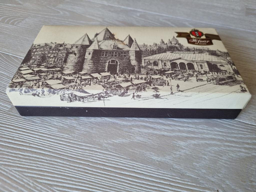 Vintage Hofnar De Waag Amsterdam sigarendoos, Ophalen of Verzenden, Gebruikt, Tabaksdoos of Verpakking