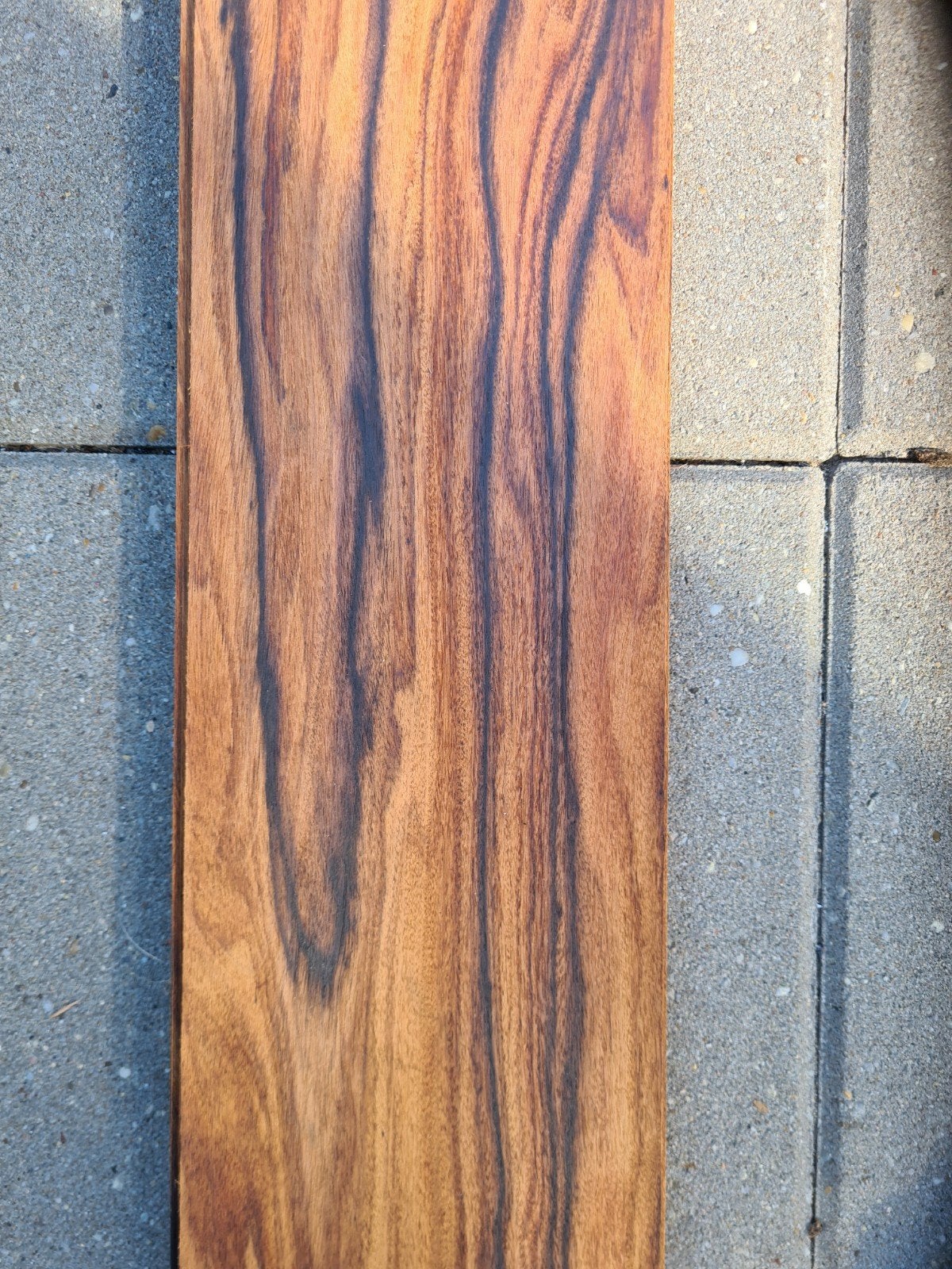 Santos palissander fineer 270 x 13 cm 0.6 mm dik, Ophalen of Verzenden, Nieuw, Rechthoekig, 200 cm of meer