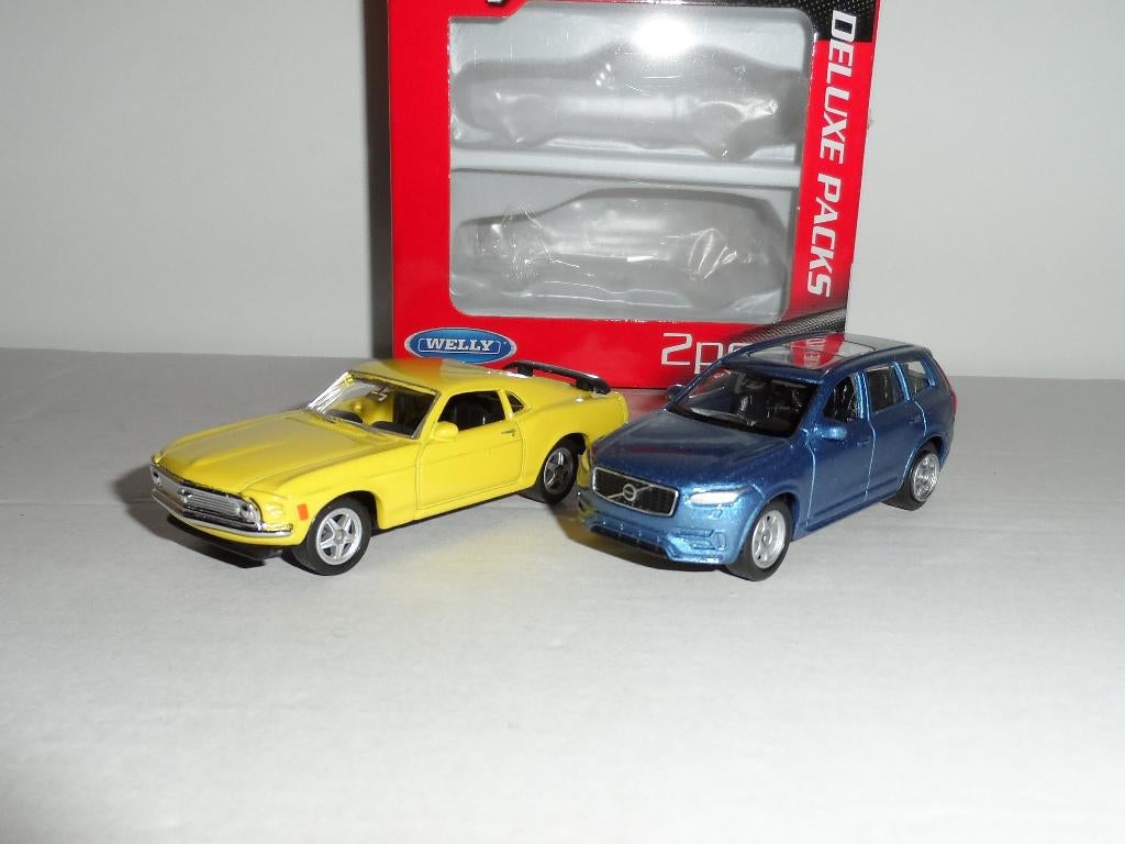 Welly 2 Pack - 1970 Ford Mustang Boss 302 en 2015 Volvo XC90, Ophalen of Verzenden, Nieuw, Auto