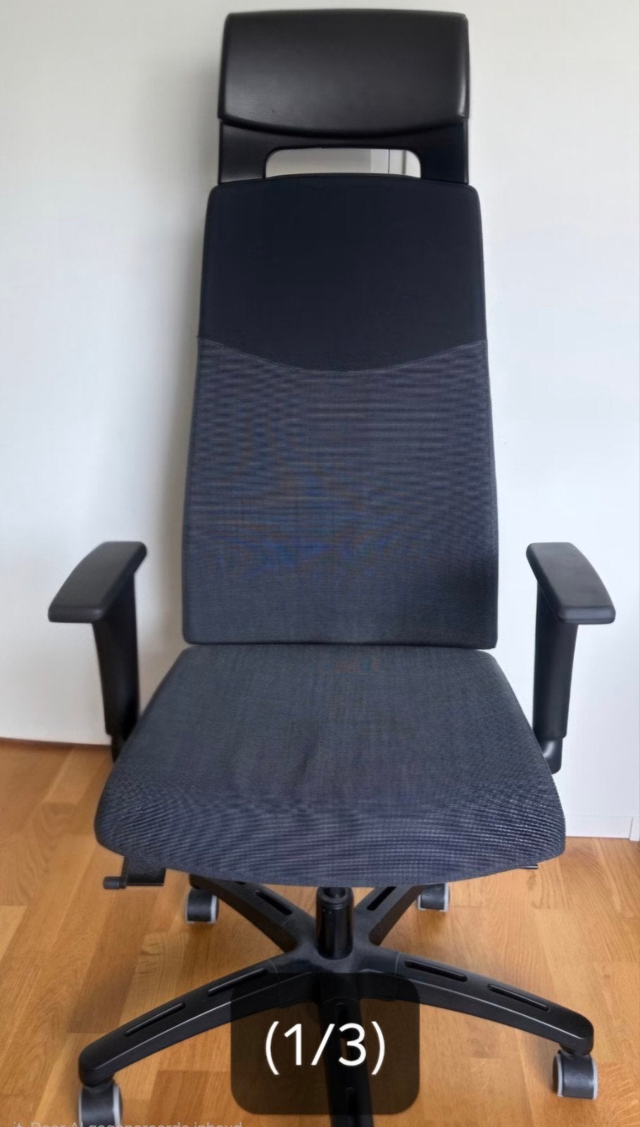 Ikea Volmer bureaustoel verstelbaar gamestoel zgan.
Foto 2,3, Ophalen, Zwart, Zo goed als nieuw, Nvt