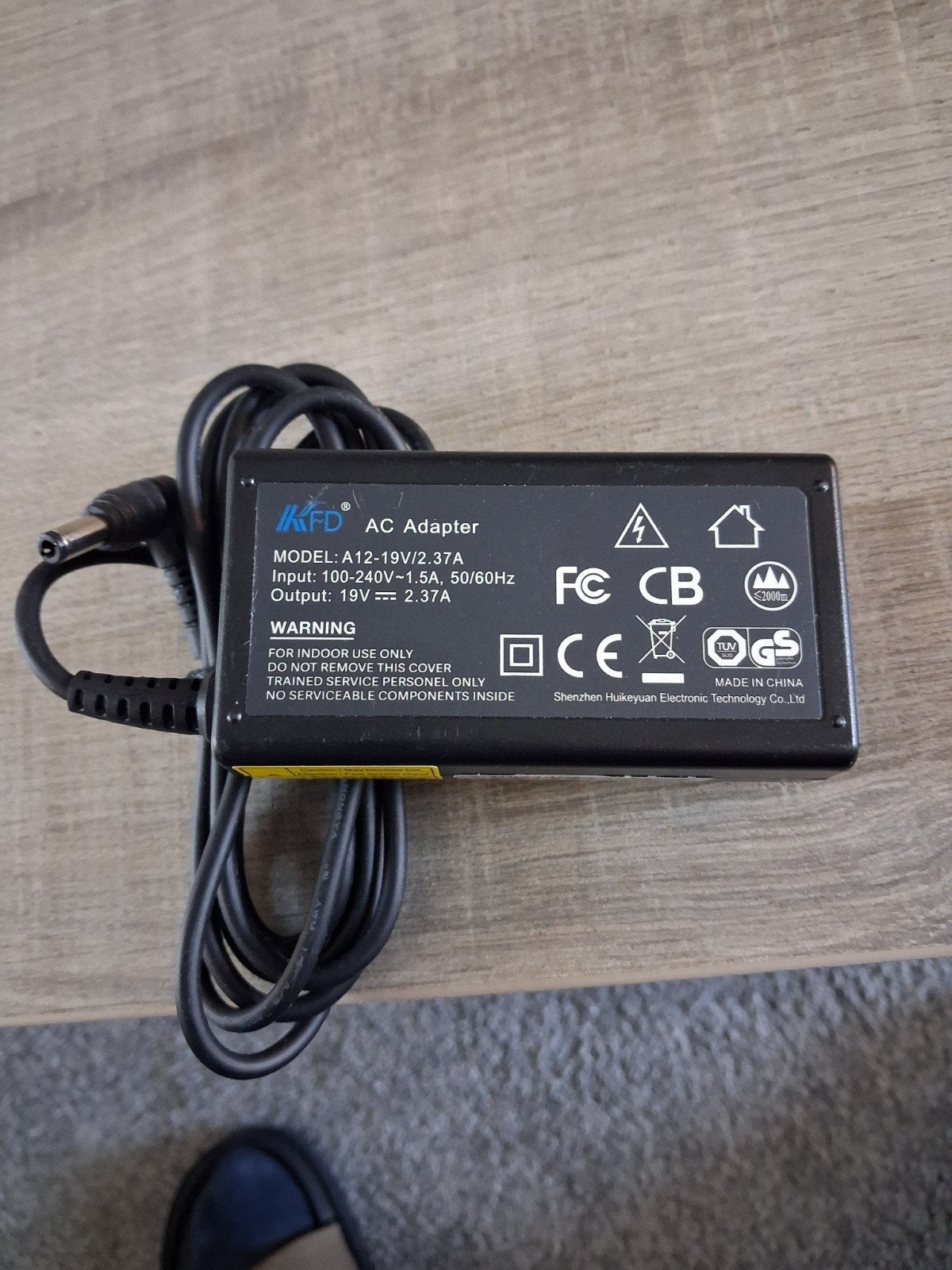 KFD AC Adapter 19V 2.37A - Laptop Oplader, Ophalen of Verzenden, Zo goed als nieuw, KFD