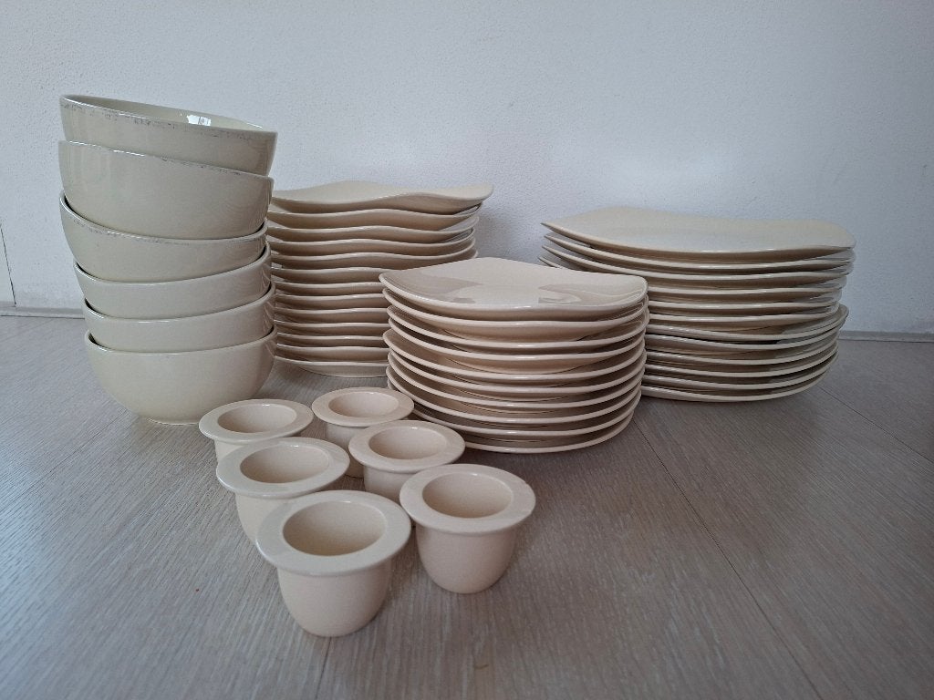 Loft, Uitgebreid servies set, crème kleurig, Ophalen, Gebruikt, Overige merken, Keramiek