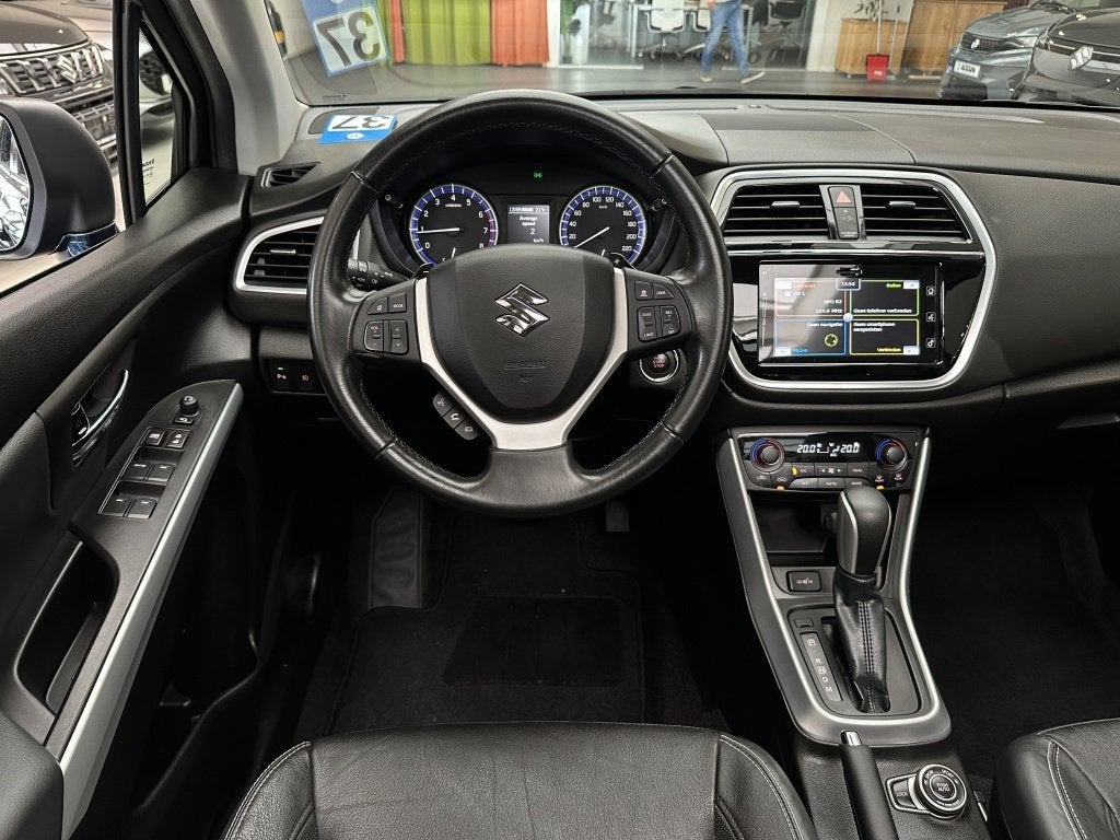 Suzuki S-Cross 1.4 Boosterjet Style Automaat [ LEDER | PANOR, Auto's, Automaat, Gebruikt, Zwart, 4 cilinders