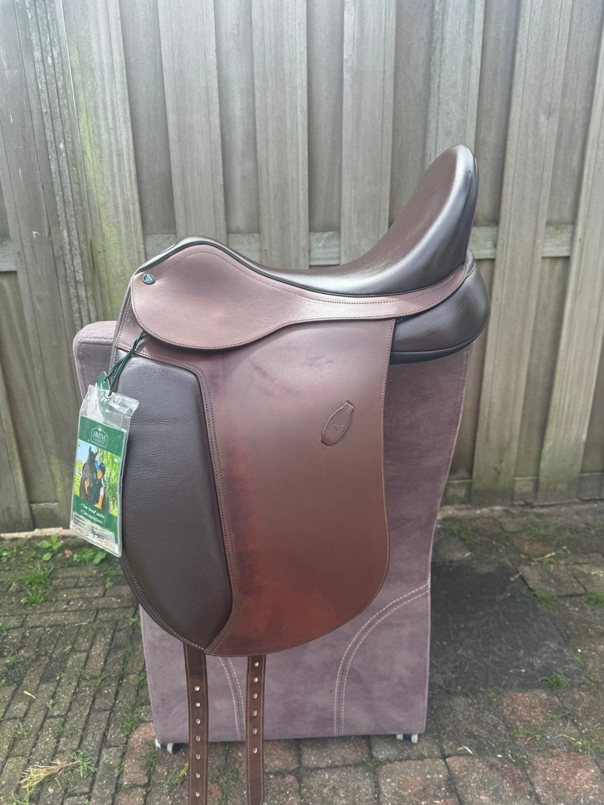 Arena Iberic 17 inch, Dieren en Toebehoren, Paarden en Pony's | Zadels, Ophalen of Verzenden, Gebruikt, Dressuur