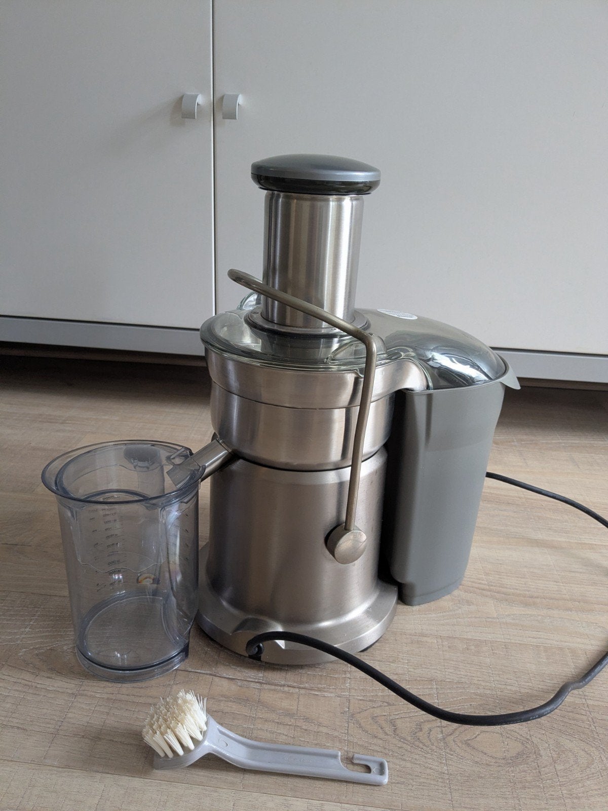 Solis Juice Fountain  Sapcentrifuge - RVS, Ophalen, Zo goed als nieuw, Elektrisch, Sapcentrifuge