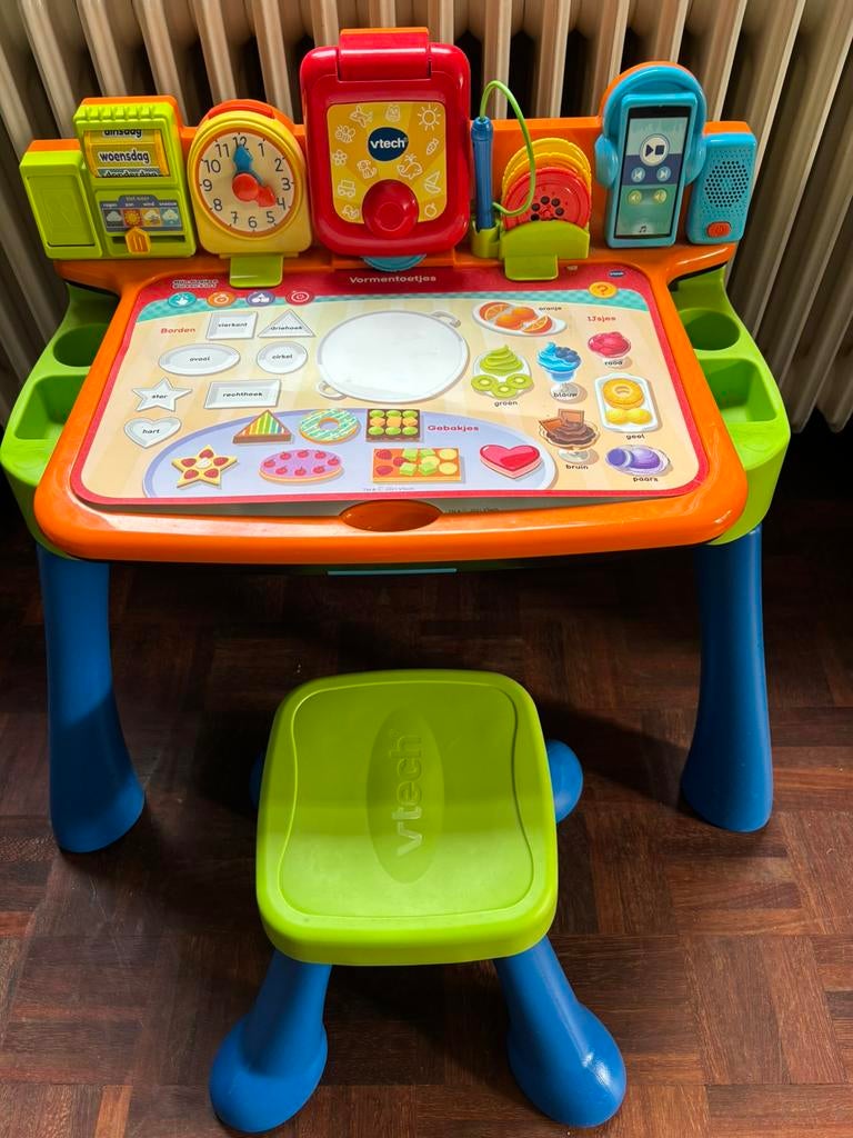 Vtech speeltafel; Mijn Magisch Bureau, Kinderen en Baby's, Speelgoed | Vtech, Ophalen, Zo goed als nieuw, 2 tot 4 jaar