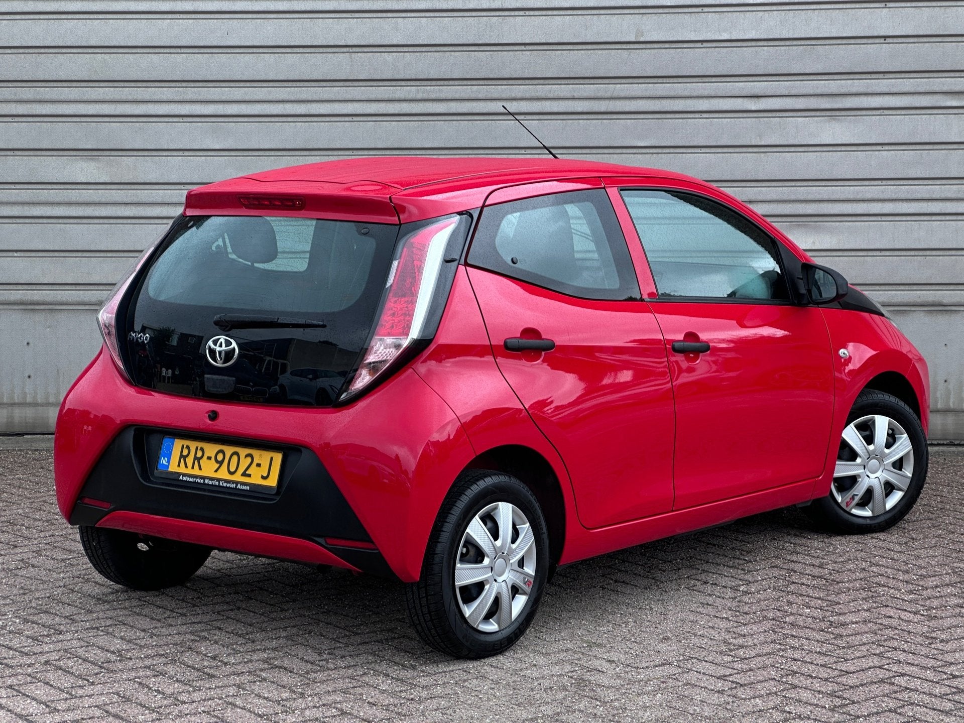 Toyota Aygo 1.0 VVT-i x-fun|Bluetooth|Airco|All-seasonbanden, Auto's, Voorwielaandrijving, Stof, Gebruikt, 4 stoelen