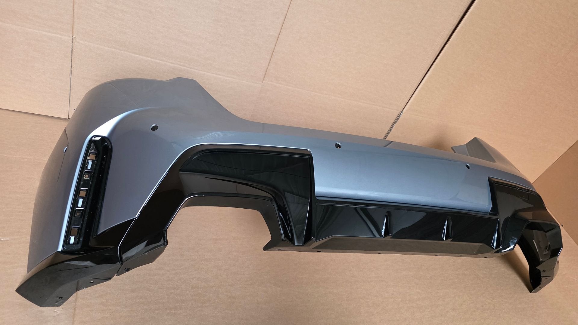 Achterbumper BMW 1 Serie M135 F70 M PAKKET 51125A35D70 6xPDC, Gebruikt, -, Ophalen of Verzenden, Achter