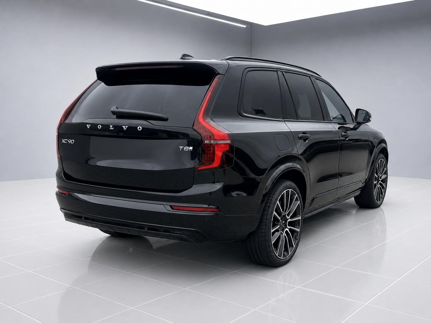 Volvo XC90 2.0 T8 Plug-in hybrid AWD Ultra Dark Alle Opties, Auto's, Volvo, Gebruikt, 4 cilinders, 1969 cc, Zwart