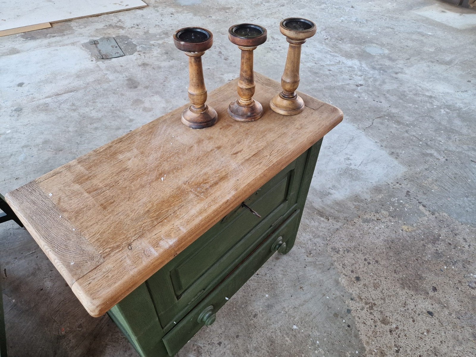 Kast, Huis en Inrichting, Tafels | Sidetables, Ophalen, 50 tot 100 cm, Overige houtsoorten, 25 tot 50 cm