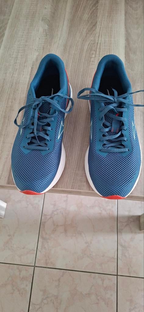MIZUNO WAVE REVOLT3 HARDLOOP SCHOENEN MAAT 44,5., Ophalen of Verzenden, Nieuw, Hardloopschoenen, Overige merken