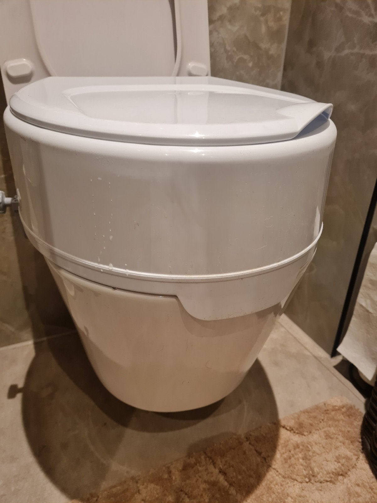Degelijke universele toiletverhoger met deksel (15 cm), Ophalen of Verzenden, Nieuw