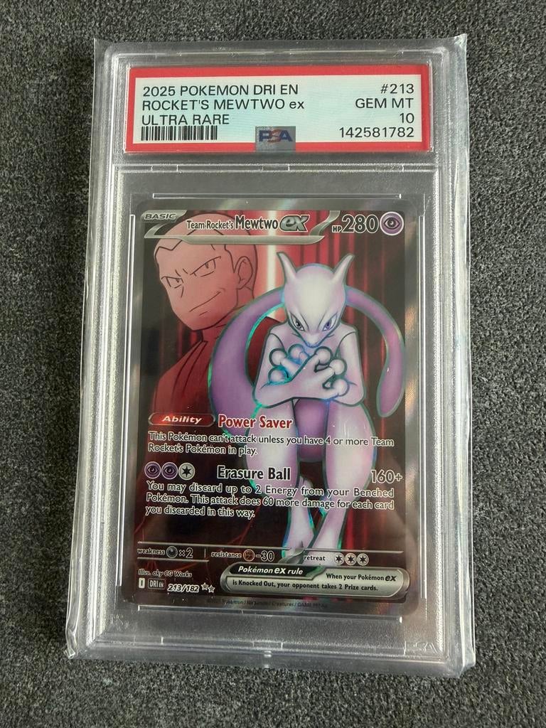 Team Rocket’s Mewtwo Ex Pokémon Desined Rivals Graded PSA 10, Ophalen of Verzenden, Zo goed als nieuw