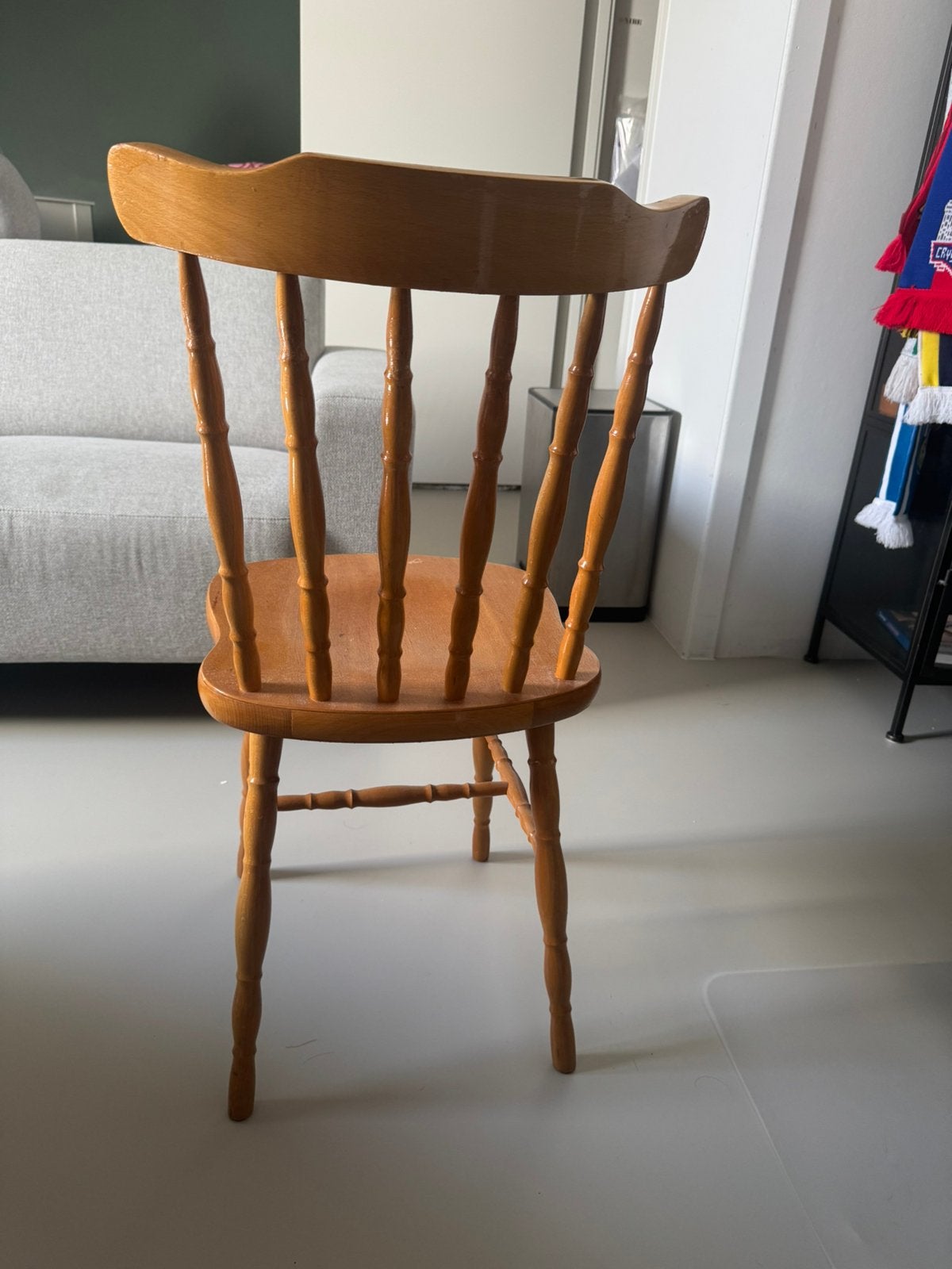 Gratis stoel, Ophalen, Gebruikt, Hout, Eén