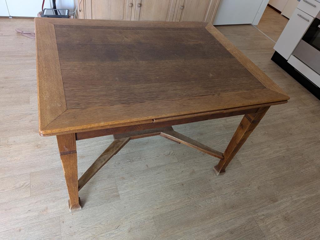 Uitschuifbare eettafel (massief hout), Antiek en Kunst, Antiek | Meubels | Tafels, Ophalen