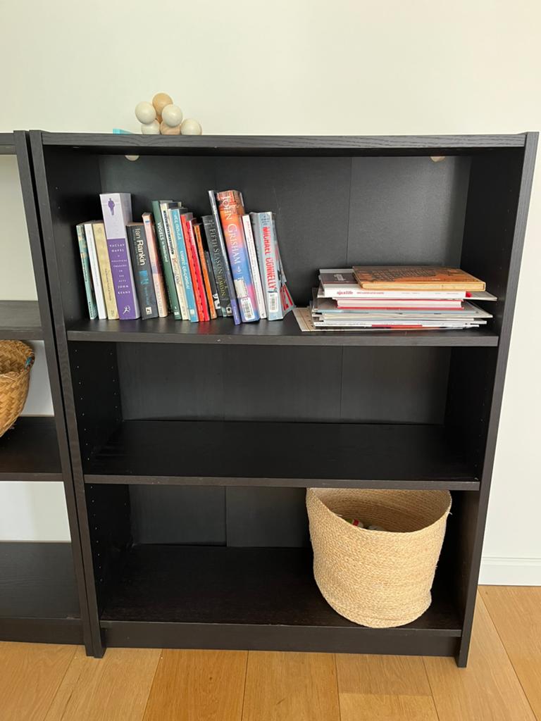 IKEA Billy Boekenkast - Zwart, Ophalen, Met plank(en), Gebruikt, 100 tot 150 cm