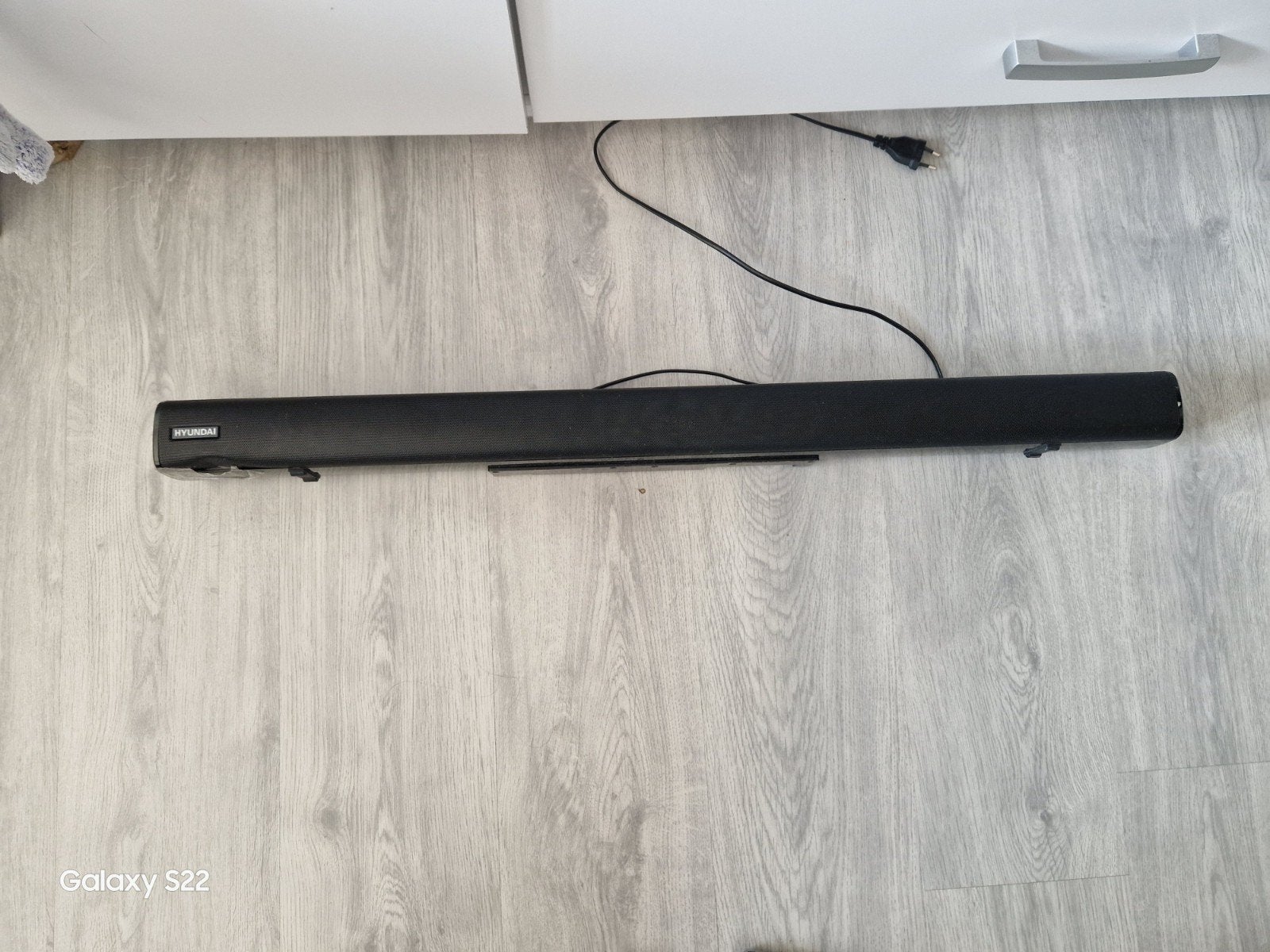 Hyundai Soundbar - Beschadigd, voor onderdelen of reparatie, Audio, Tv en Foto, Ophalen of Verzenden, Gebruikt