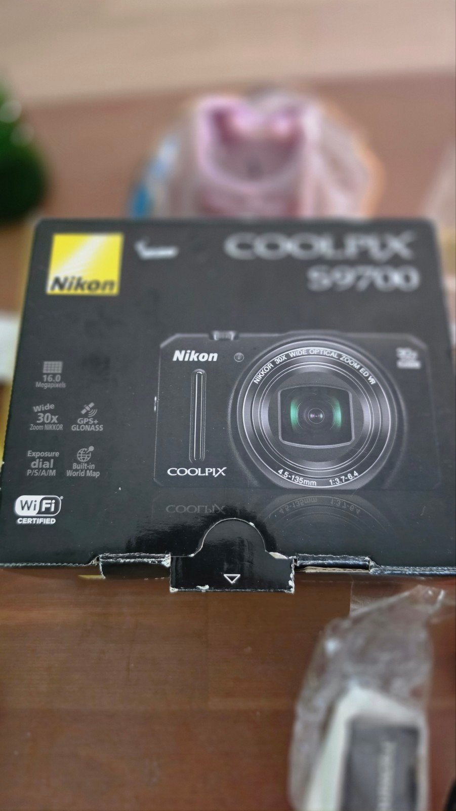 Nikon Coolpix S9700 Compactcamera - 30x Zoom, WiFi, GPS, Gebruikt, Ingebouwde flitser, Ophalen of Verzenden, Handleiding