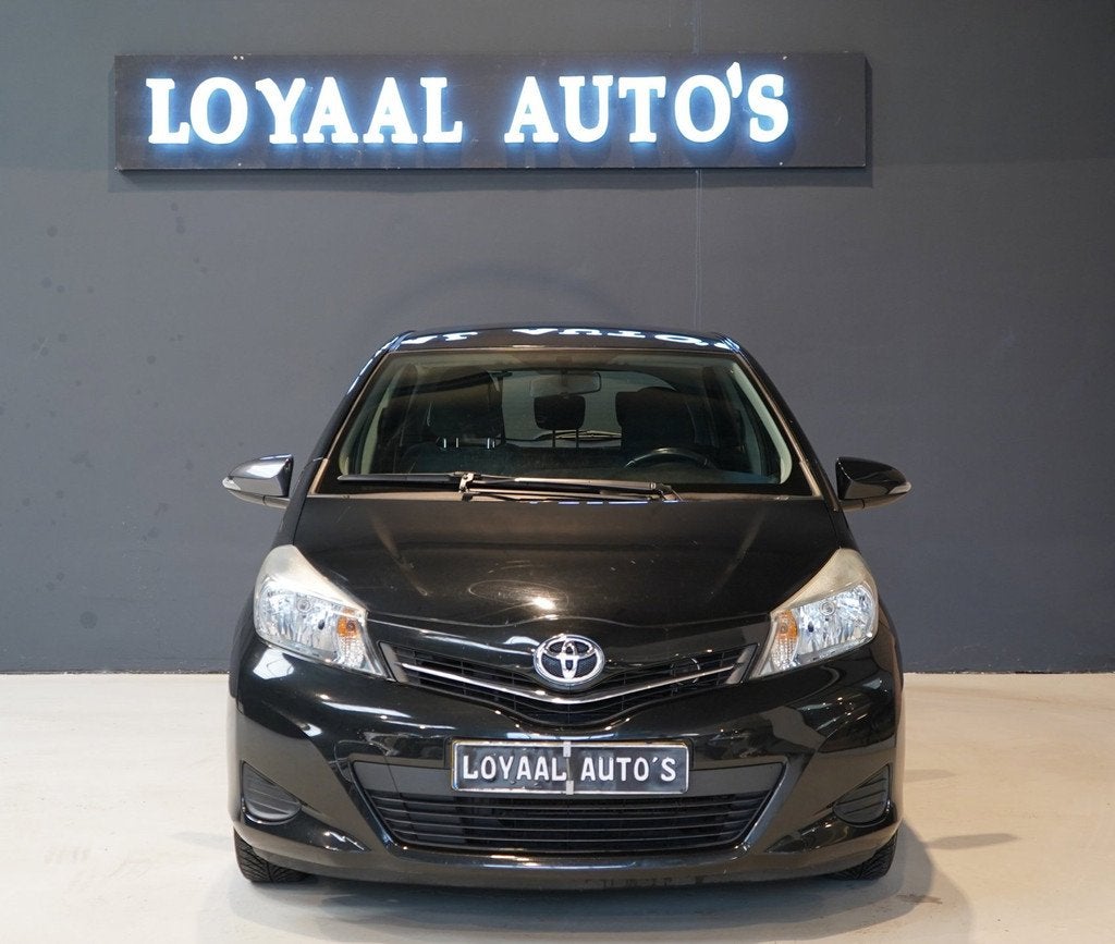 Toyota Yaris 1.0 VVT-i Aspiration | AIRCO | ELEK.RAMEN | APK, Auto's, Toyota, Euro 5, Stof, Gebruikt, Zwart