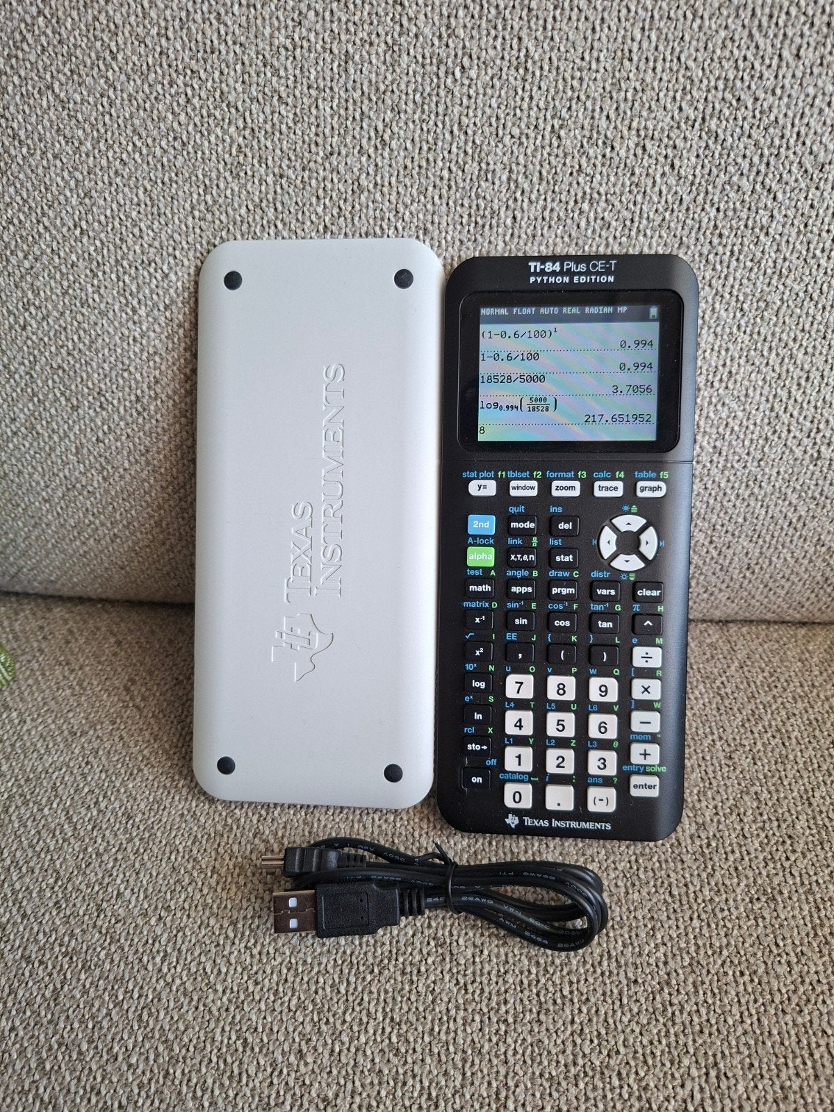 Ti 84 plus ce-t python edition nieuwstaat, Diversen, Rekenmachines, Zo goed als nieuw, Grafische rekenmachine, Ophalen of Verzenden