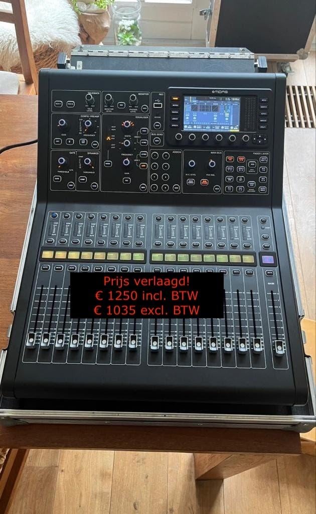 Midas M32R  + flightcase PRIJS VERLAAGD 1250 incl. BTW, Ophalen of Verzenden, Zo goed als nieuw, 20 kanalen of meer, Microfooningang