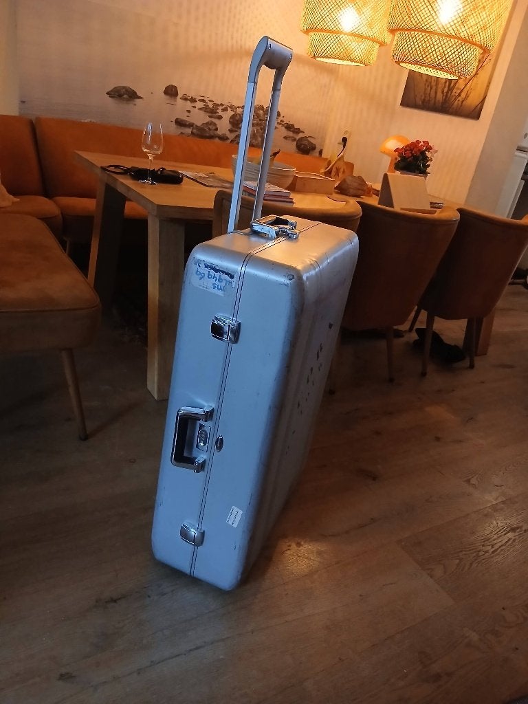 Zero Halliburton koffer 4, Ophalen, Hard kunststof, 70 cm of meer