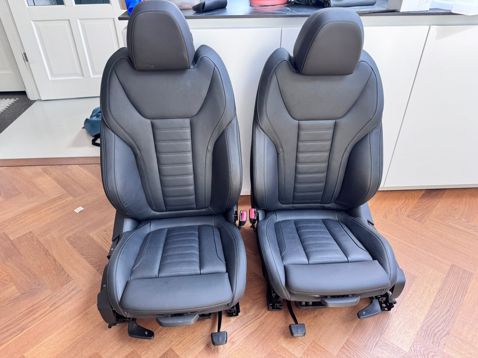 BMW G26 i4 / 4 Serie interieur z.g.a.n. compleet, Auto-onderdelen, Ophalen, BMW