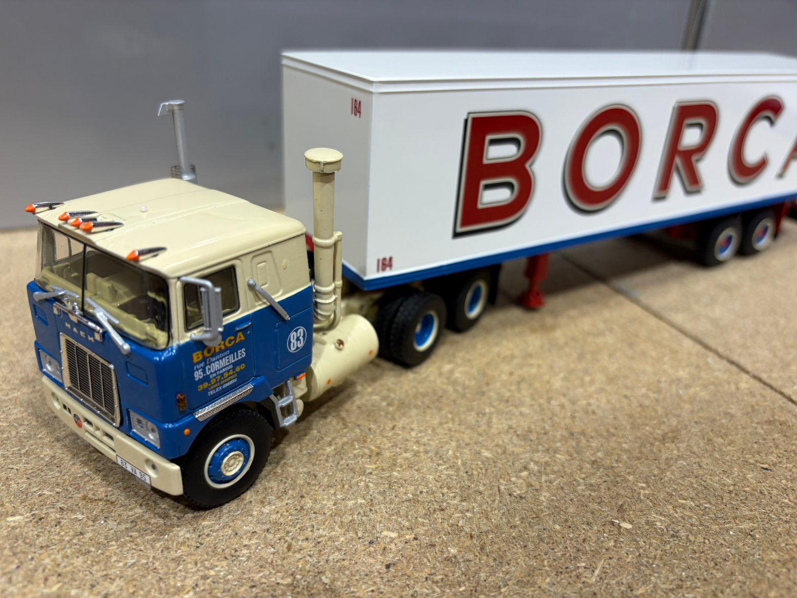 WSI MACK F700 BORCA CLASSIC BOX TRAILER, Ophalen of Verzenden, Nieuw, Bus of Vrachtwagen, Wsi