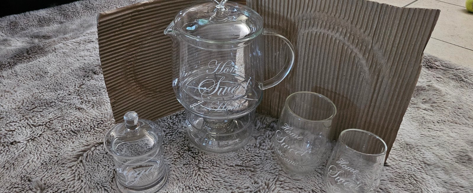 Glazen theepot, dubbelwandige glazen, suikerpot en melkkan, Huis en Inrichting, Keuken | Servies, Ophalen, Glas, Zo goed als nieuw