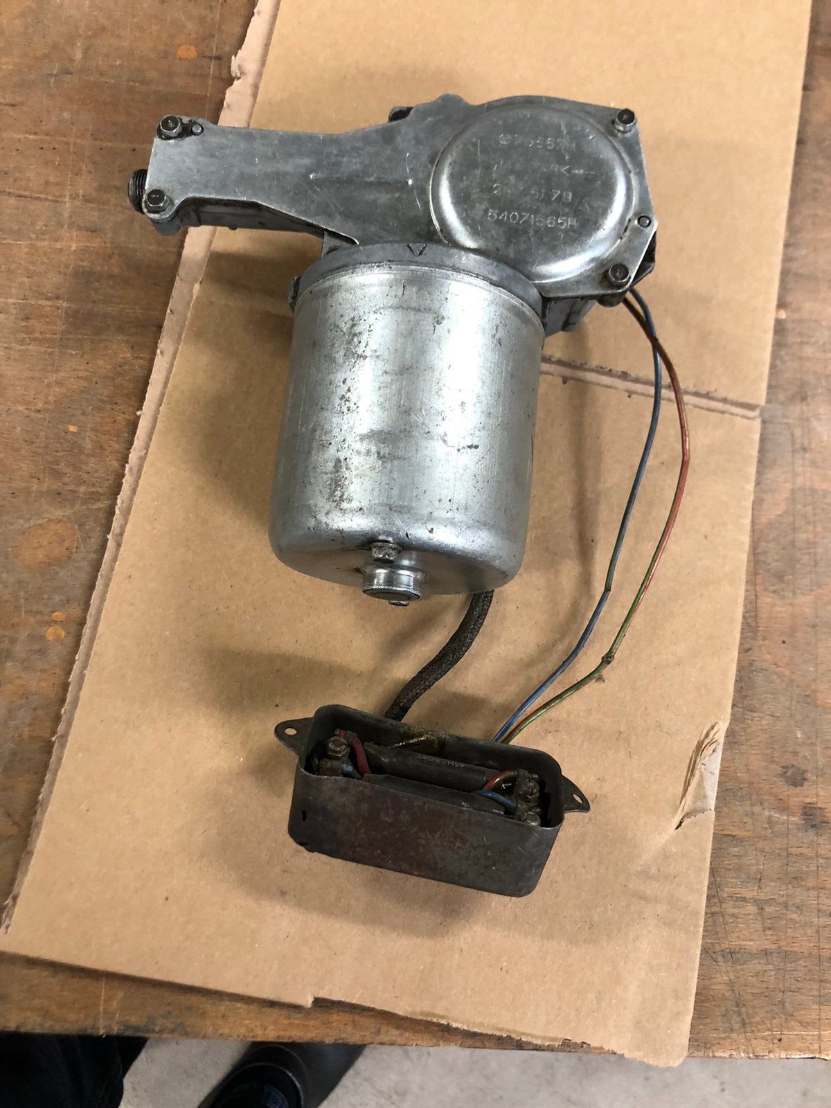 Land Rover Lightweight ruitenwisser motor 24volt, Ophalen of Verzenden