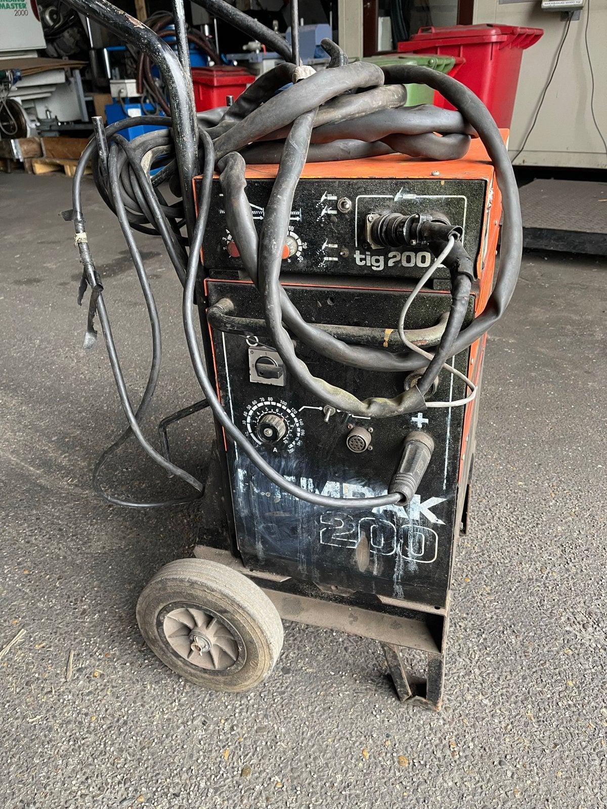 Kemppi TIG 200 DC Lasapparaat met wagen, Ophalen, Gebruikt, 150 tot 250 ampère, Tig