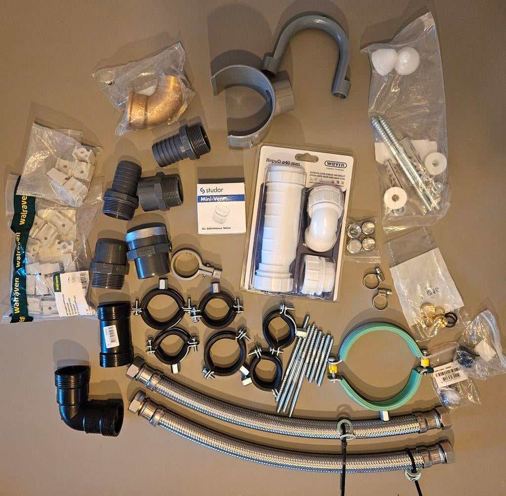 Diverse Sanitair Onderdelen en Installatiemateriaal NIEUW, Ophalen of Verzenden, Nieuw