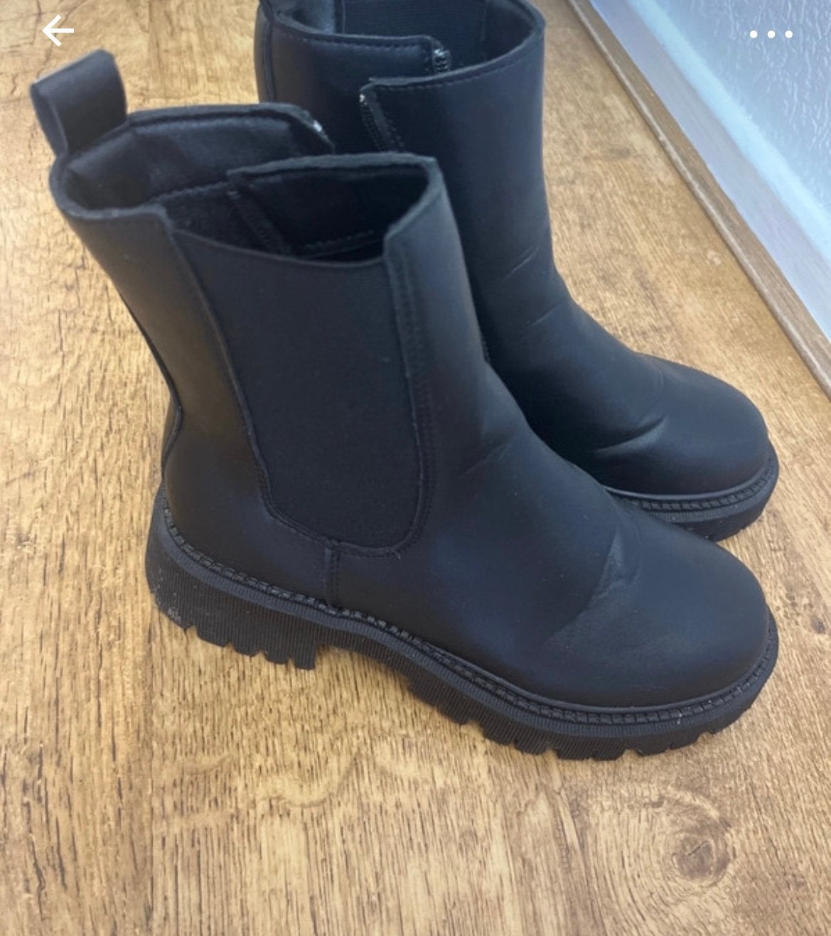 Laarzen, Kleding | Dames, Schoenen, Hoge laarzen, Zwart, Ophalen of Verzenden, Zo goed als nieuw