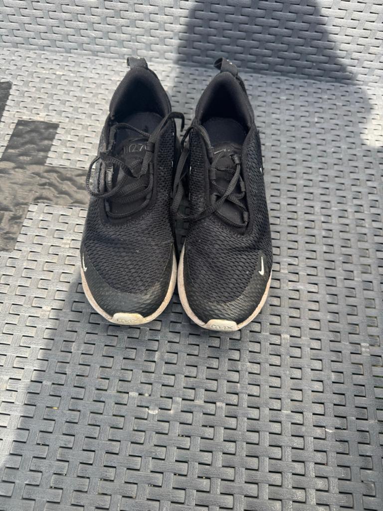 Nike Air Max 270 sneakers, maat 34, zwart, Ophalen, Jongen of Meisje, Sportschoenen