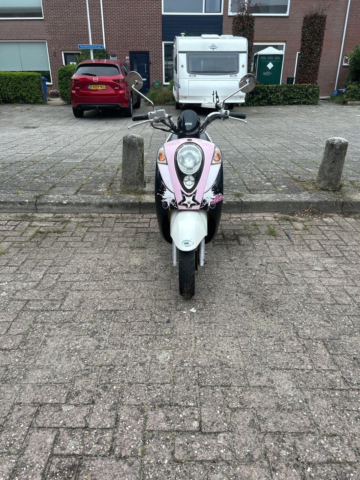 Sym Mio Speciale Editie Mia Scooter, Ophalen of Verzenden, Zo goed als nieuw, Maximaal 25 km/u