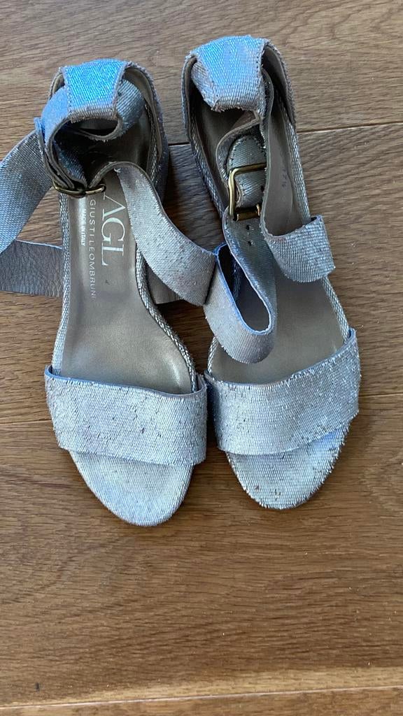 AGL, maat 37,5, Schoenen met lage hakken, Verzenden, Beige, Nieuw