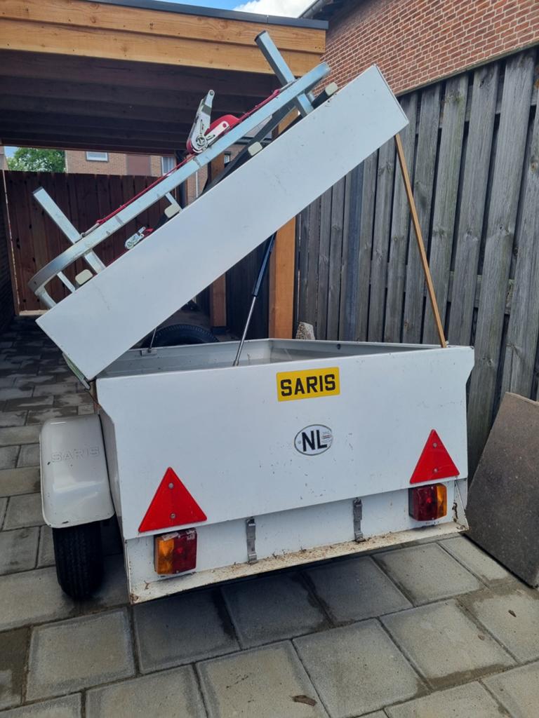 Saris bagagewagen met deksel, imperiaal en reservewiel, Ophalen