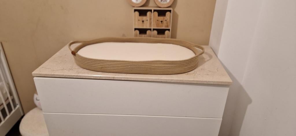 Verschoonmandje met matrasje, Kinderen en Baby's, Overige merken, Aankleedkussen, Ophalen of Verzenden, Zo goed als nieuw