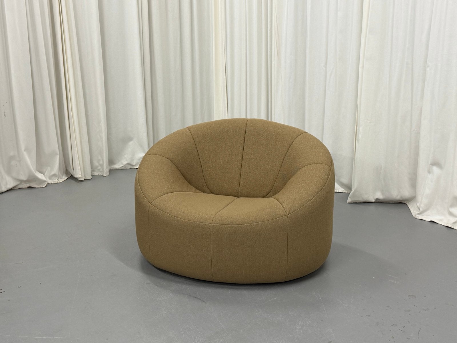 Pierre Paulin Pumpkin fauteuil Ligne Roset, Ophalen, Overige kleuren, Zo goed als nieuw, Eén