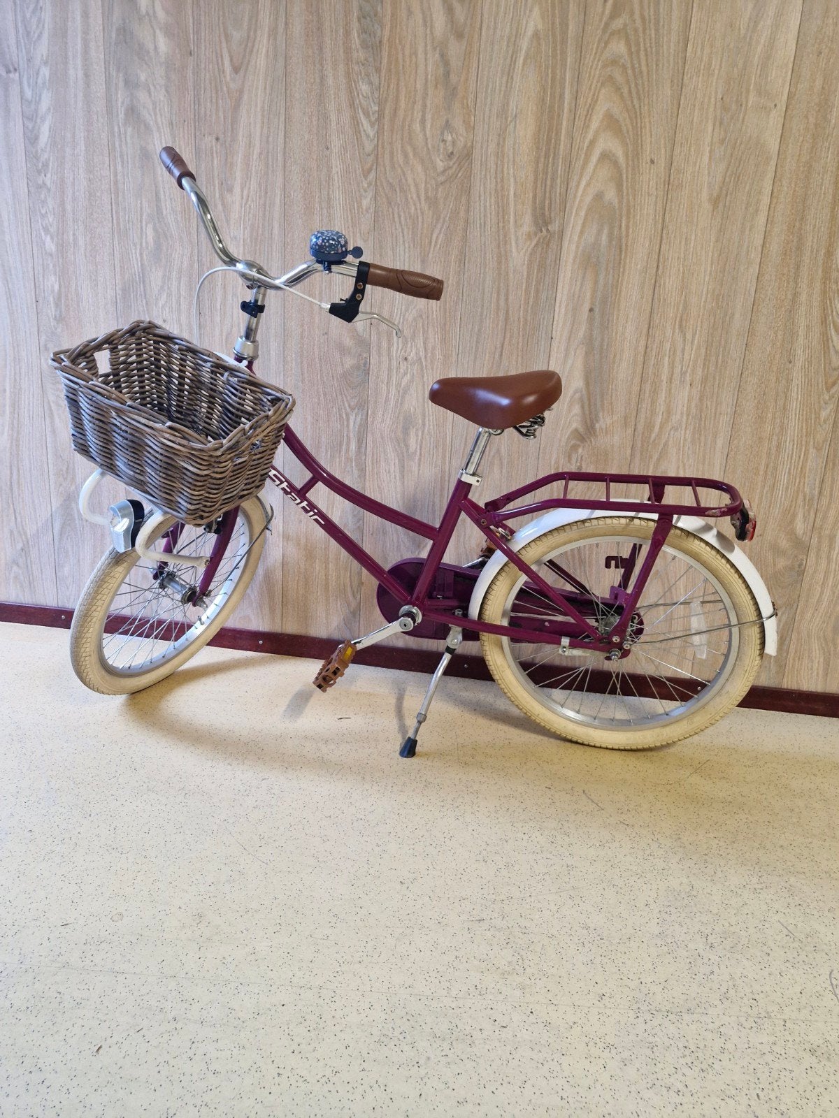 Leuke meisjesfiets met mandje - Static, Fietsen en Brommers, Ophalen, Terugtraprem, Gebruikt, Static