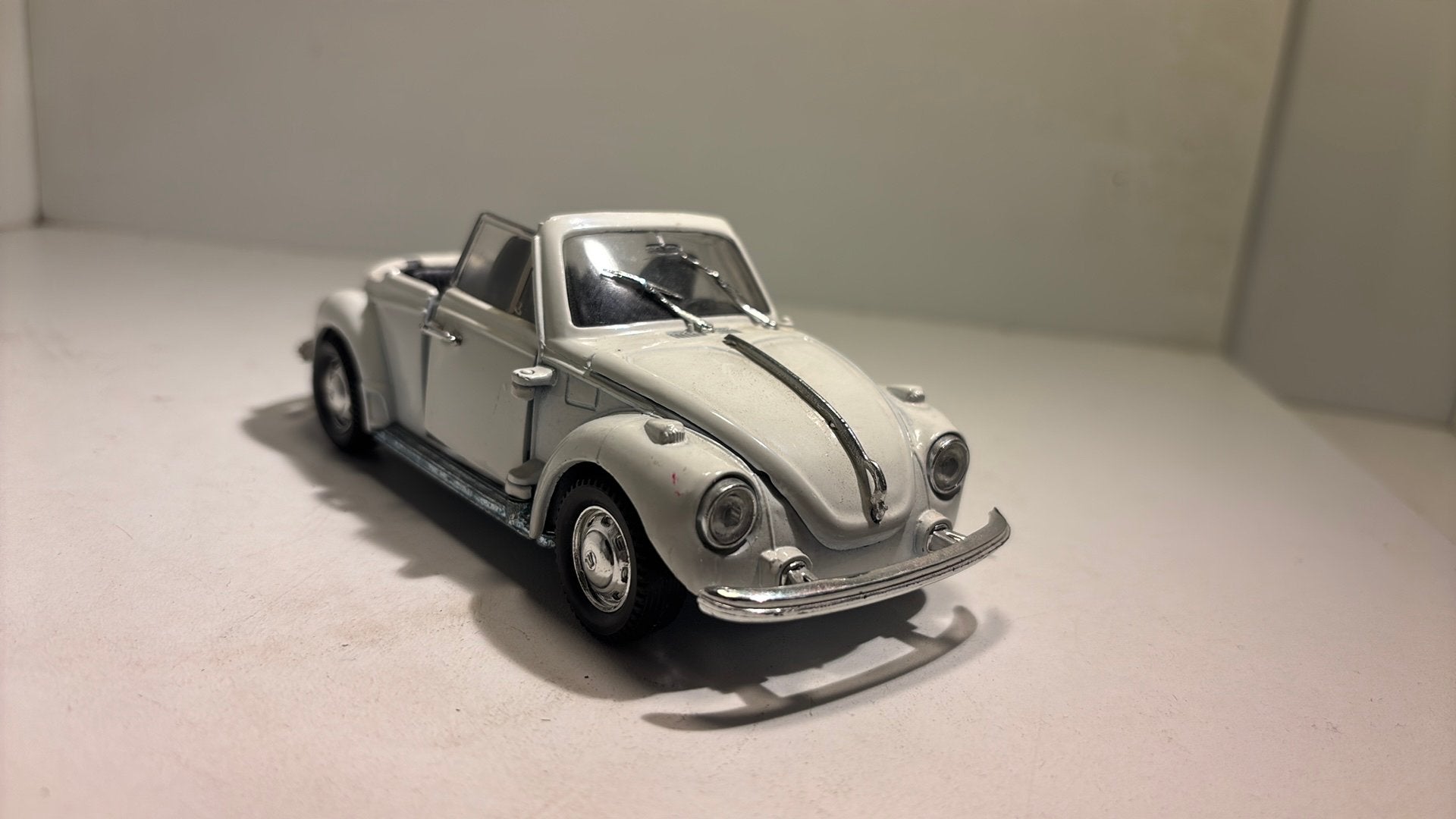 Volkswagen kever white  cabriolet polistil 1.24, Hobby en Vrije tijd, Overige merken, Ophalen of Verzenden, A, A