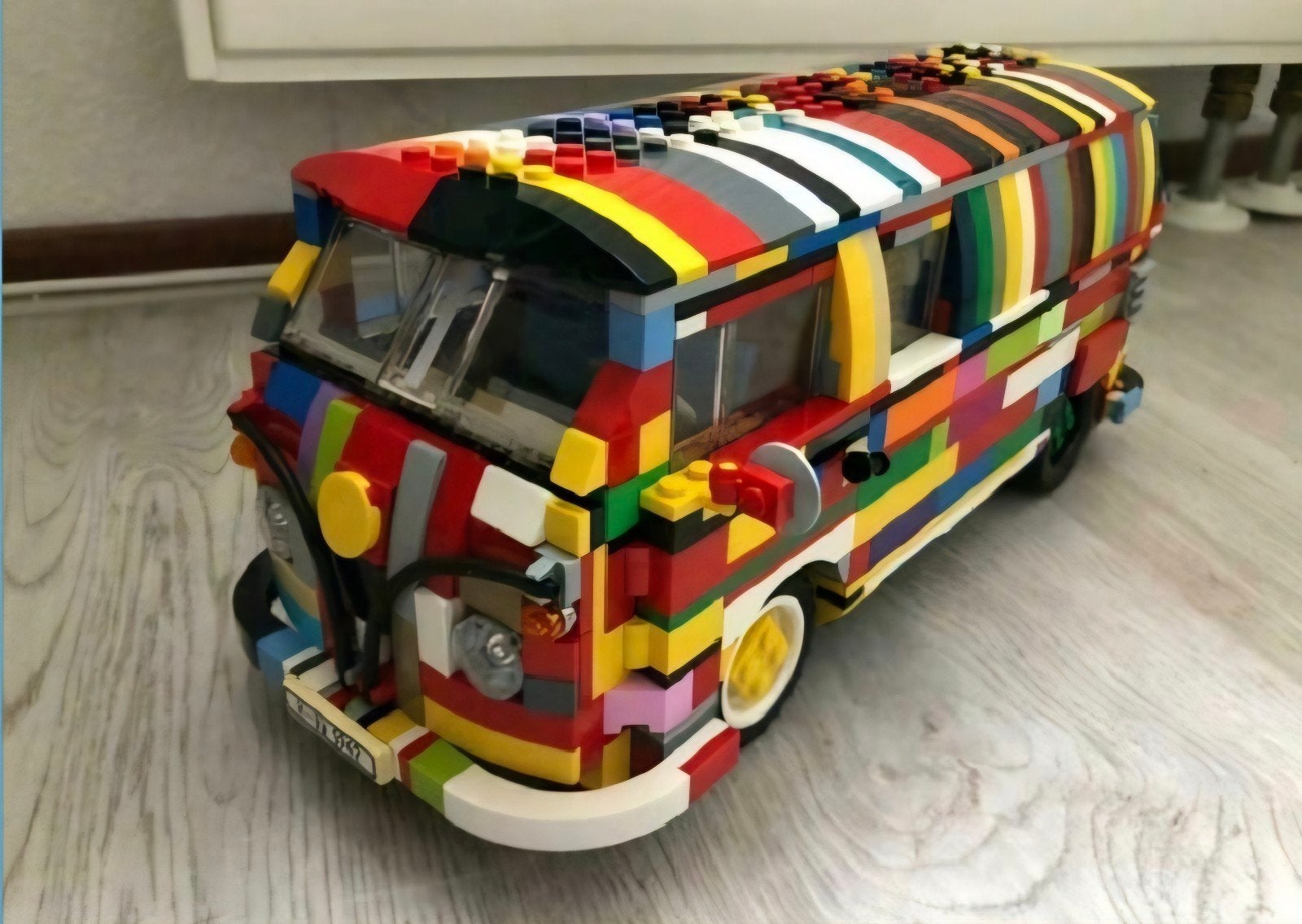 Kleurrijke LEGO Volkswagen T1 Camperbus, Ophalen of Verzenden, Zo goed als nieuw, Overige merken