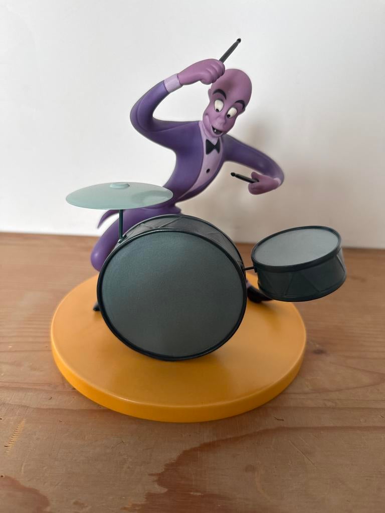 WDCC Disney Duke Fantasia 2000 - Nr. 295/2000 ZGAN, Verzamelen, Ophalen of Verzenden, Zo goed als nieuw, Fantasy