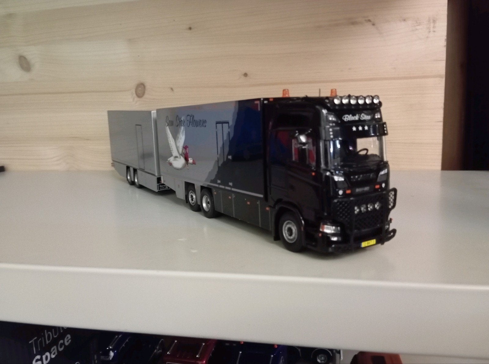 Scania S Sam Star Flowers combinatie Tekno, Hobby en Vrije tijd, Modelauto's | 1:50, Ophalen of Verzenden, Nieuw, Bus of Vrachtwagen