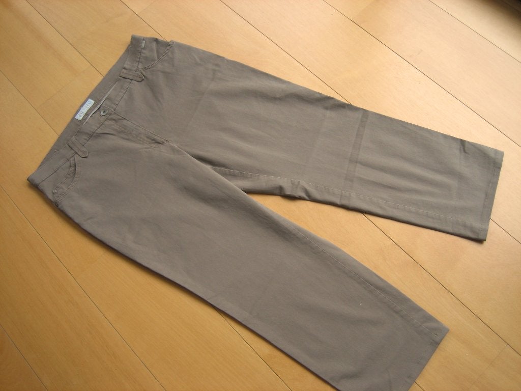 Donkerbeige 3/4 broek BRAX CITY SPORT, CAROLA 46 snazzeys, Verzenden, Beige, Maat 46/48 (XL) of groter, Nieuw