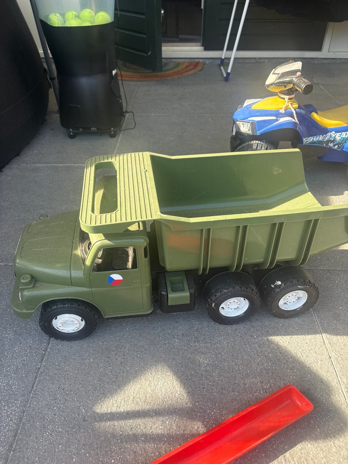 Grote groene speelgoed kiepwagen, Ophalen, Gebruikt