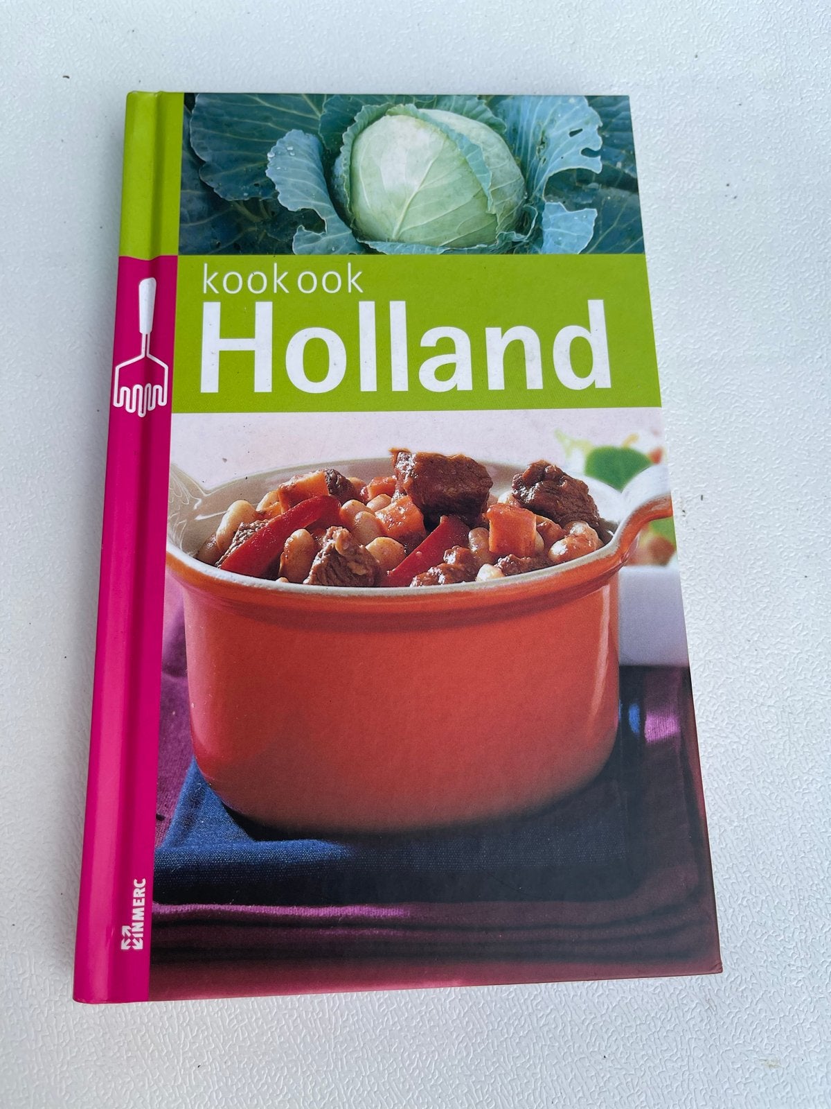 Kookboek Holland - Traditionele Nederlandse Recepten, Boeken, Ophalen of Verzenden, Zo goed als nieuw, Nederland en België, Hoofdgerechten